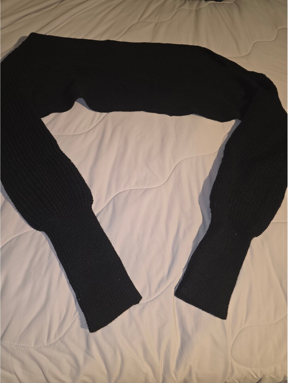 Black waffle knit shrug sweater in Small